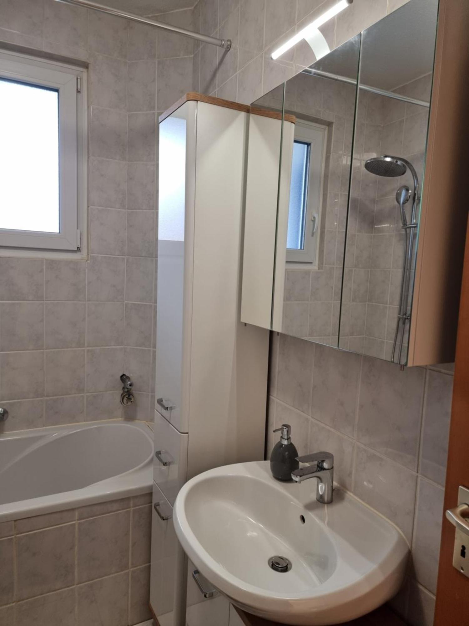 Moderne In Hagen Apartment *